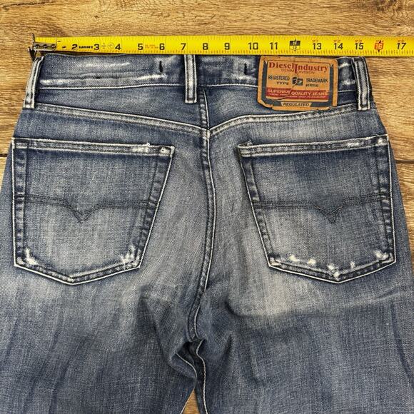 Vintage Diesel Industry Jeans Mens 36 Blue Distressed Made in Italy Button Fly - Picture 12 of 16